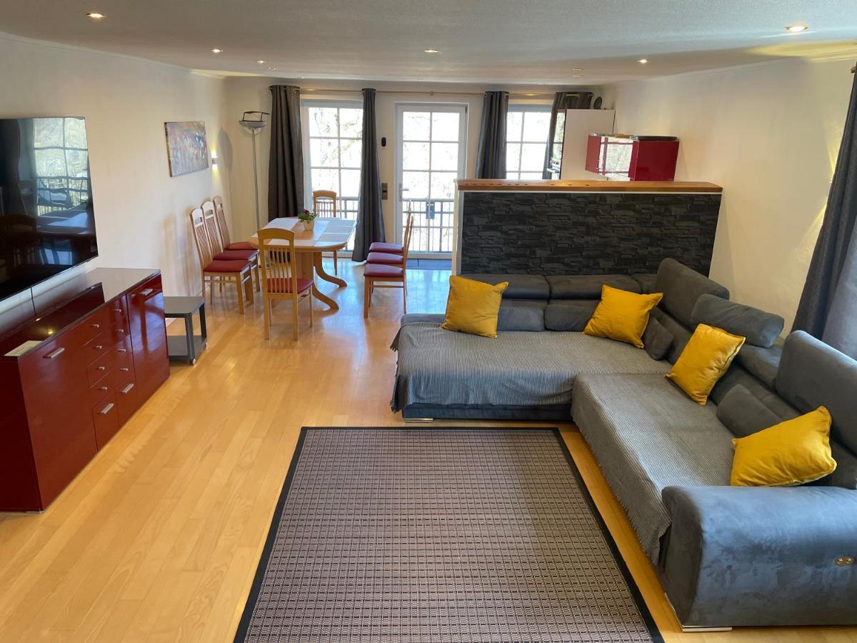Pino24 Comfort Und Pino24 Petit Apartment Hallenberg